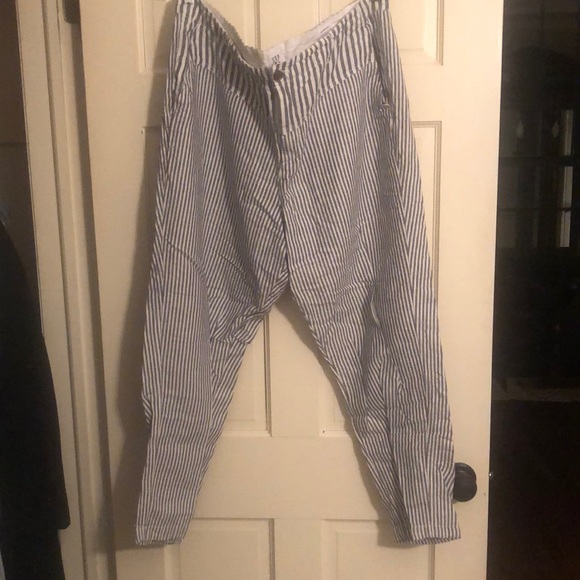 Gap Stripped Maternity Pants - Picture 1 of 4